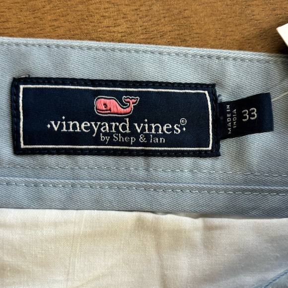 NWT Vineyard Vines Men 9” Breaker Shorts - Picture 3 of 7